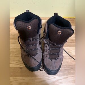 Merrell Men's Moab mid hiking boot waterproof - like new